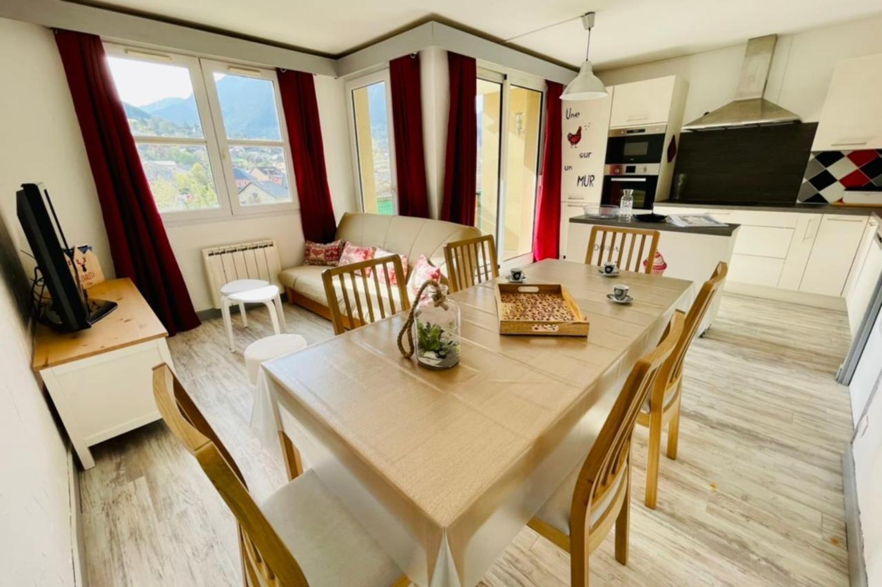 Bright 50 M With Balcony And View On The Valley Briancon  Exterior photo